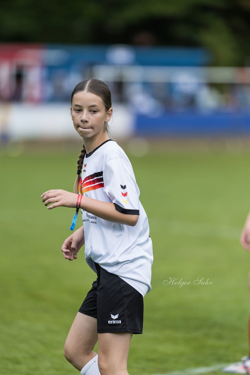 Bild 215 - Loewinnen Cup